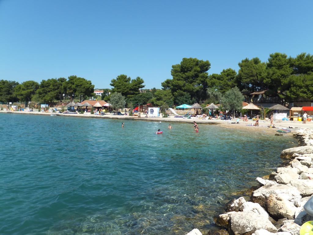 Holiday Home Villa Romantica Sveti Filip i Jakov Værelse billede