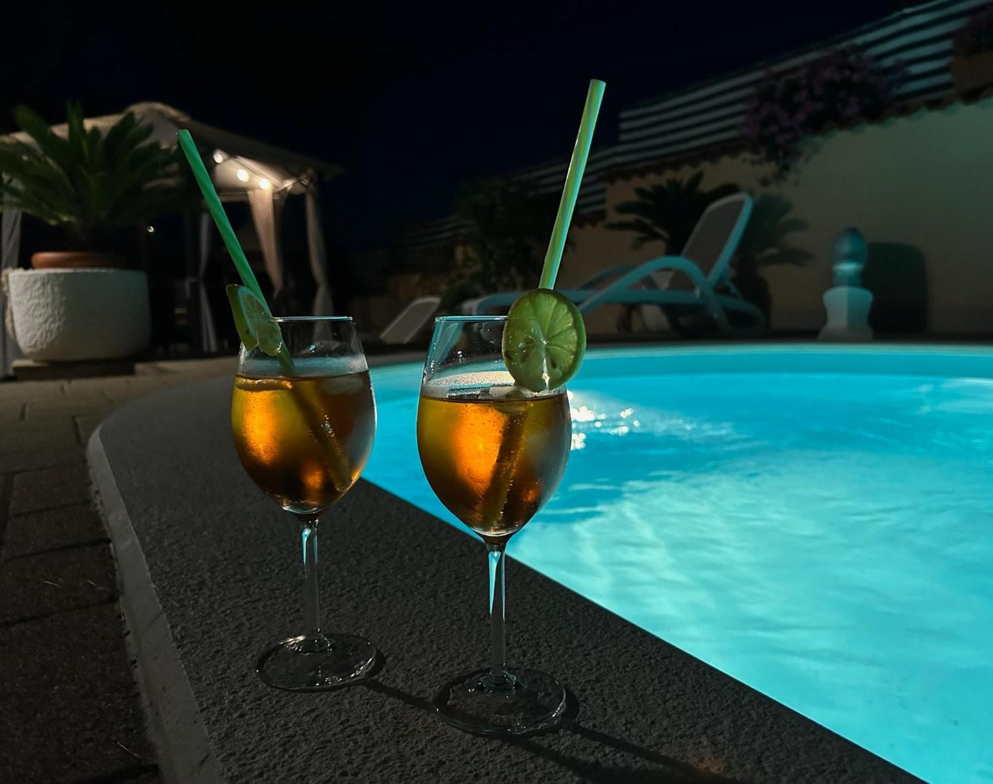 Holiday Home Villa Romantica Sveti Filip i Jakov Eksteriør billede